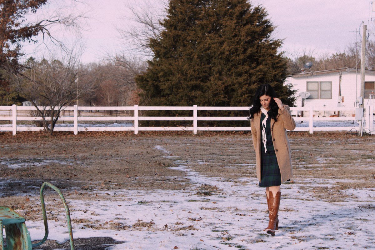 alaskarayne's tweet image. Christmas Day and there’s snow on the ground ❄️