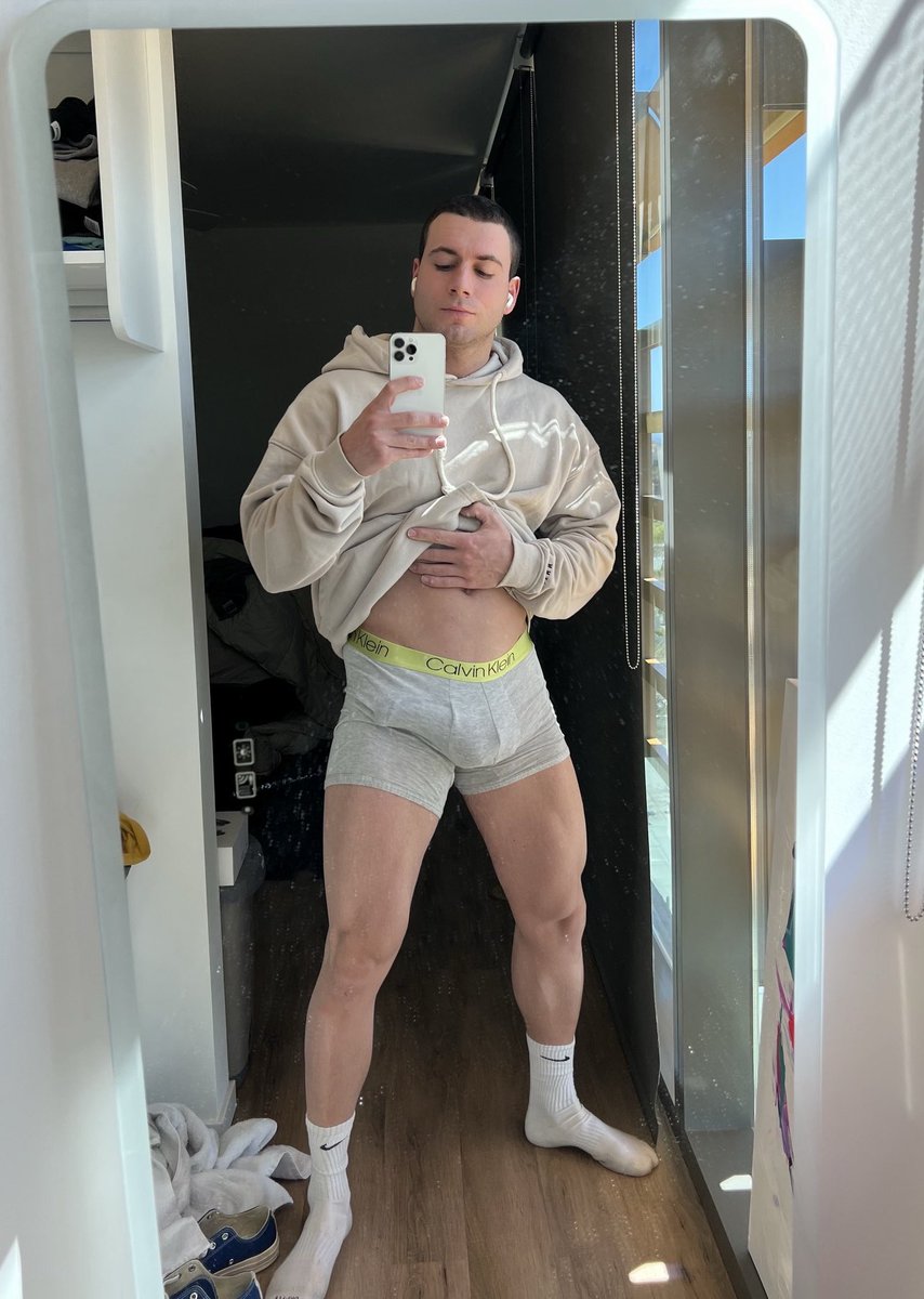 Hunk Shreds tweet media