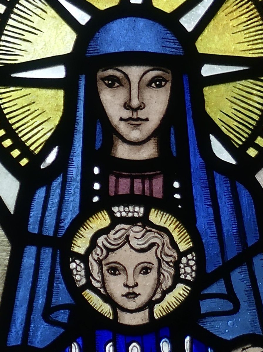 mutley7781's tweet photo. 👀All Saints church, #Bubwith #Yorkshire

“Virgin and Child” -
a detail from the west window by #TrenaCox

Merry Christmas &amp; a Happy New Year to followers of - #StainedGlassSunday https://t.co/mJNSQ9XOik