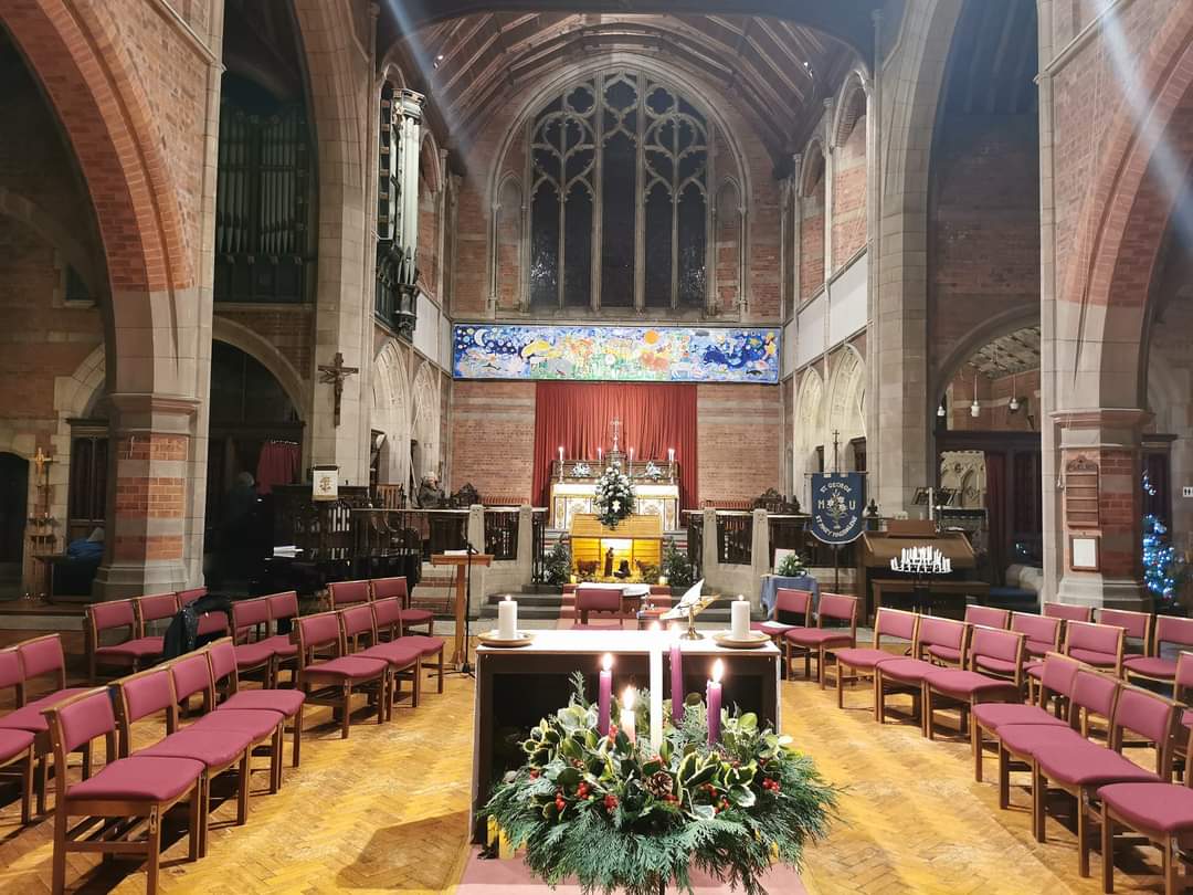 Wishing you a Joyous Christmas and a Happy New Year from everyone at Saint George's Church. May your home be filled with God's love and peace.