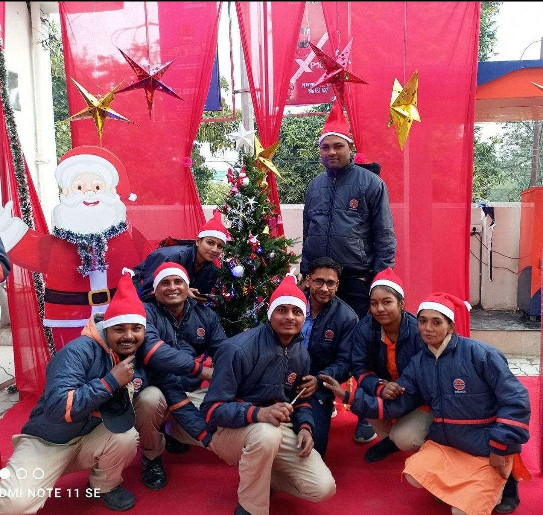 IOCL Uttar Pradesh (@iocl_up) on Twitter photo Festivity is in the air. #Christmas is being celebrated with full fervor across <a href="/IOCL_UP/">IOCL Uttar Pradesh</a> with our Esteemed Customers. <a href="/LKODOIOCL/">IOCL Lucknow DO</a> welcomes one and all to its modern ROs coloured Red, with #Santa distributing gifts to the visitors. Come join the fun! Festivity is in the air. #Christmas is being celebrated with full fervor across <a href="/IOCL_UP/">IOCL Uttar Pradesh</a> with our Esteemed Customers. <a href="/LKODOIOCL/">IOCL Lucknow DO</a> welcomes one and all to its modern ROs coloured Red, with #Santa distributing gifts to the visitors. Come join the fun!