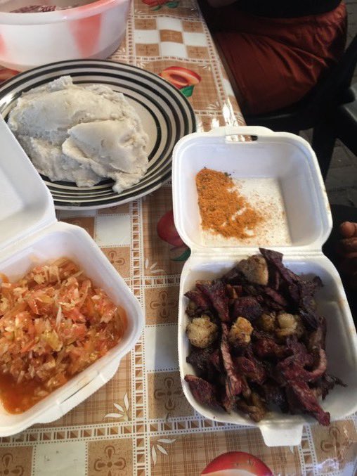 bonitaonsafari's tweet photo. There is a grilled meat market in Karutura,Namibia called Singripota. In a quest to try local food we went there. They sell Kapana(grilled meat) then you move to the back and buy pap (ugali). (Namibians really laughed at me for saying Singripota sijui why🥺. Isn't it Singripota? https://t.co/vrUcvvKrgr