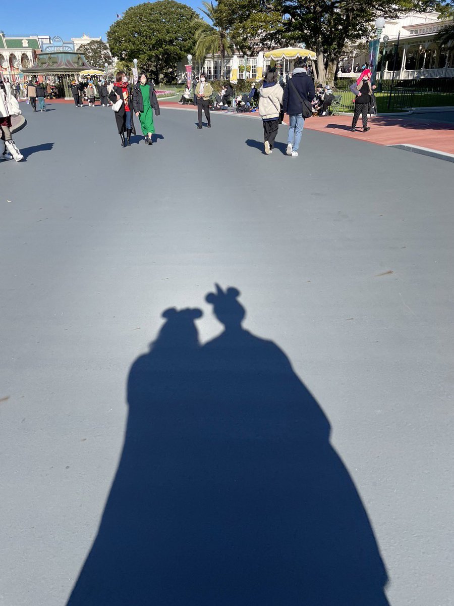 smmpy0701's tweet photo. イヴ、ディズニー最高かよだった https://t.co/hLrQiJj4ti