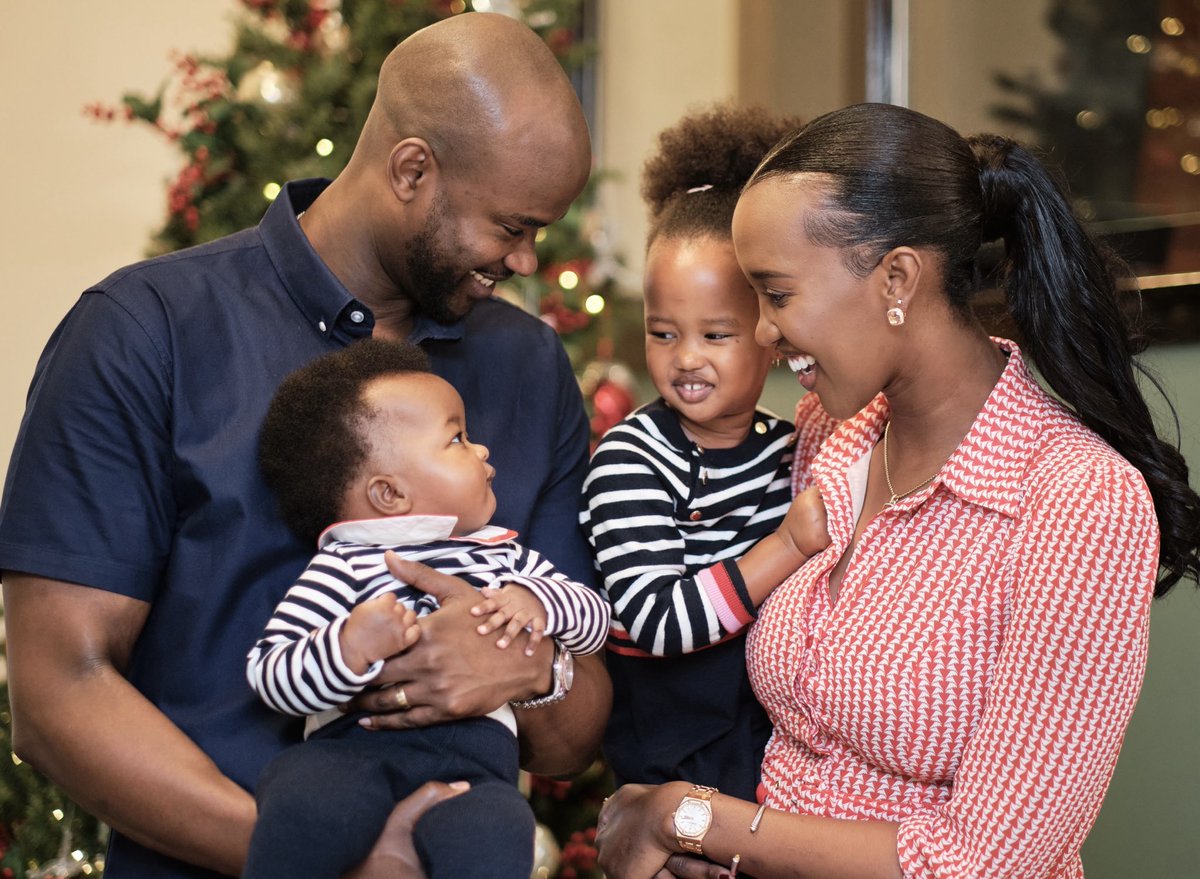Happy Holidays from our grateful hearts to yours 💕🎄-The Ndengeyingomas
