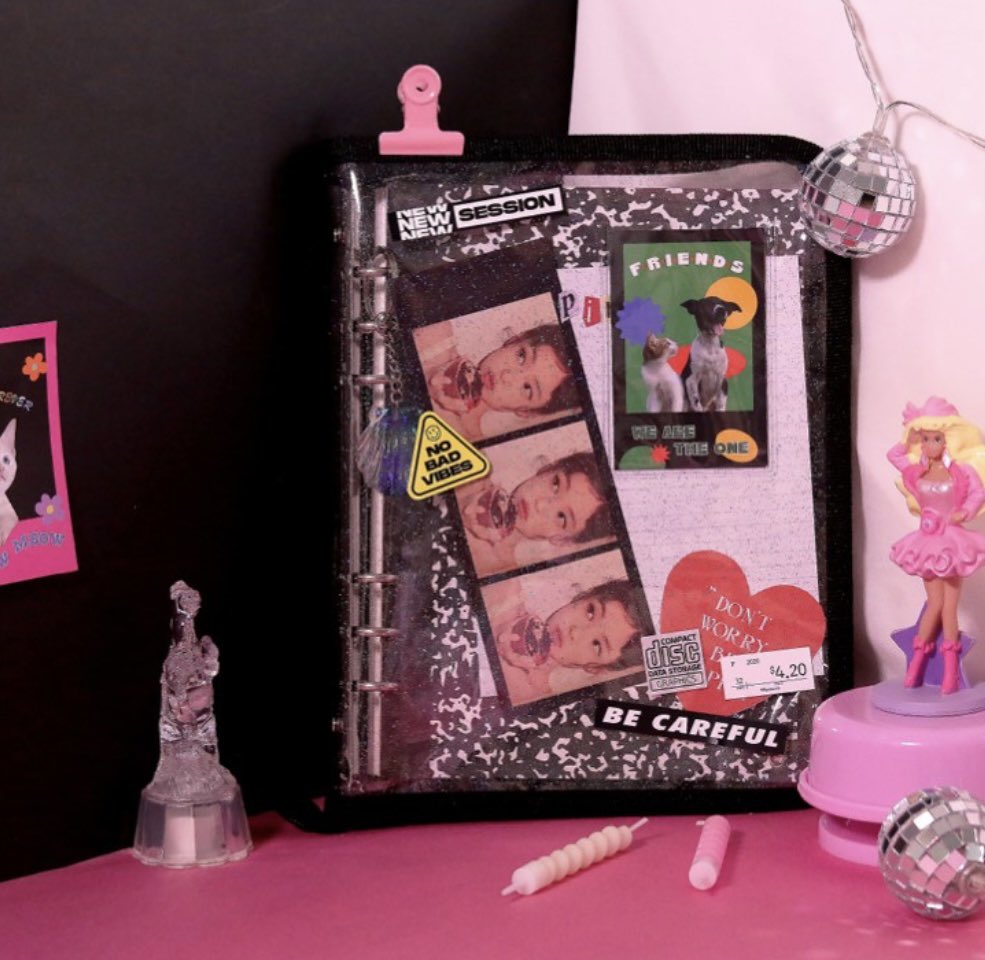 pepopre's tweet photo. second mansion A5 composition zipper diary กำลังลด 10%น๊าา
เล่มนี้มีไส้กระดาษมาให้นะคะ เราเพิ่มไส้เข้าได้เองได้ด้วยยย ตอนนี้มีครบทุกสีค้าบบ
📓790 บาท (มัดจำ 400 บาท)
#secondmansion https://t.co/Ij7Rjh3Cup