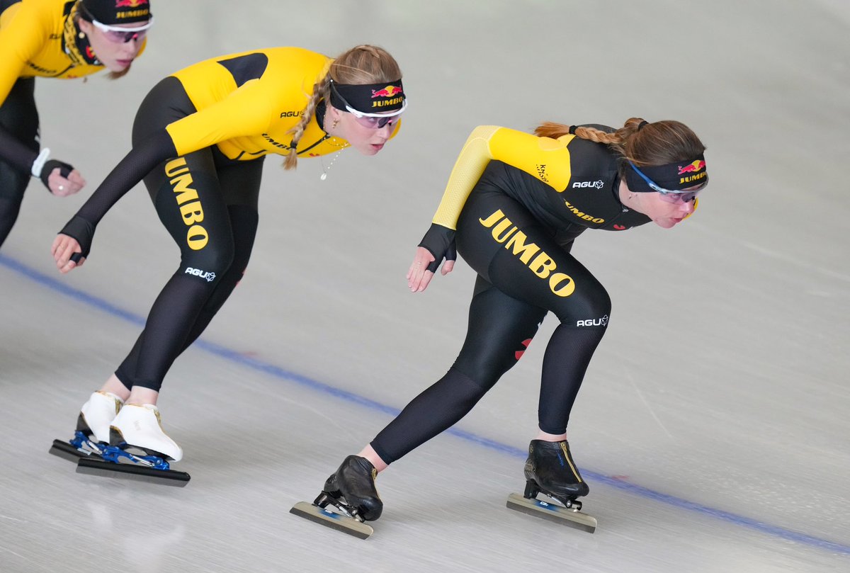 Voor de meeste langebaanschaatsers staat deze kerst alweer in het teken van het Daikin NK Allround &amp; Sprint. De familie van Evelien Vijn – liefhebber van koken – moet het daarom even stellen zonder haar uitgebreide kookcreaties.

>> schaatsen.nl/nieuws/2022/de…