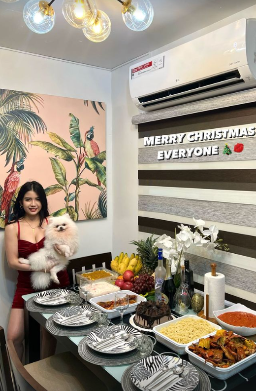 Jenna_perlis's tweet photo. Happy Chirstmas day ☺️☺️ https://t.co/QxeSF2V89J