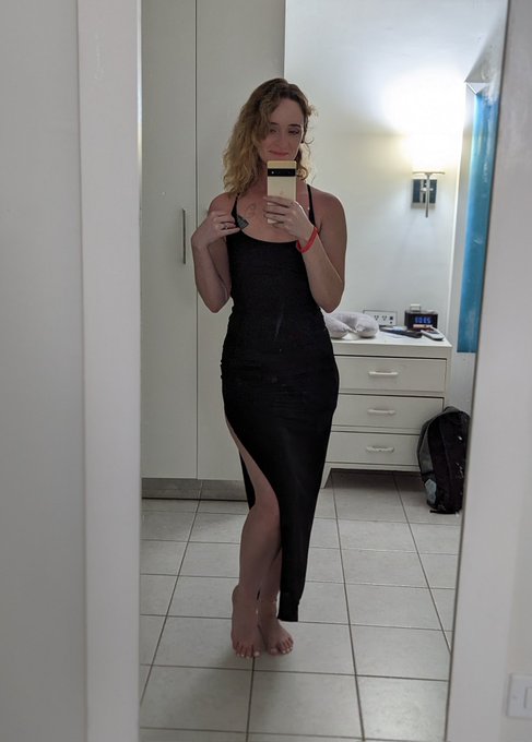 Favorite selfie from casino night 🍸 at hedo: 1 or 2? https://t.co/ZPvFSCXJOV<a href="/tag/fridaymotivation"class="tags"><span>#fridaymotivation</span></a><a href="/tag/fridaymorning"class="tags"><span>#fridaymorning</span></a>