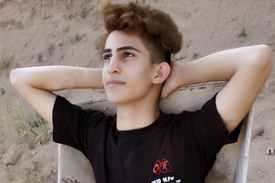 Rev_Group_iran's tweet photo. SOS!!
About 3 hours to #MohammadBroghani &amp; #MohammadGhobadlou EXECUTION! Say their names RN! 
Don't let IR kill another innocent!

Their political sponsors are: @MDiedenhofen
@Farahman79
@hub_laferriere
@C_AB_
@senateur61
@Fr_Bechieau
@RequelGarridoFr
@jwaldag
@PeterDeRoover1 https://t.co/yNa6bAztlB