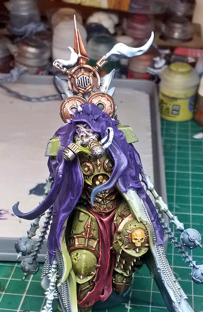 MLC_40k's tweet photo. #hobbystreak day 8. Loving #mortarion my biggest painting challenge todate. More work on the cloak with base, resess wash, first highlights and my first attempt at wet blending on the hood! #WarhammerCommunity #warhammer40k #Warmongers #wip #PaintingWarhammer #wepaintminis https://t.co/B529MUQlXf