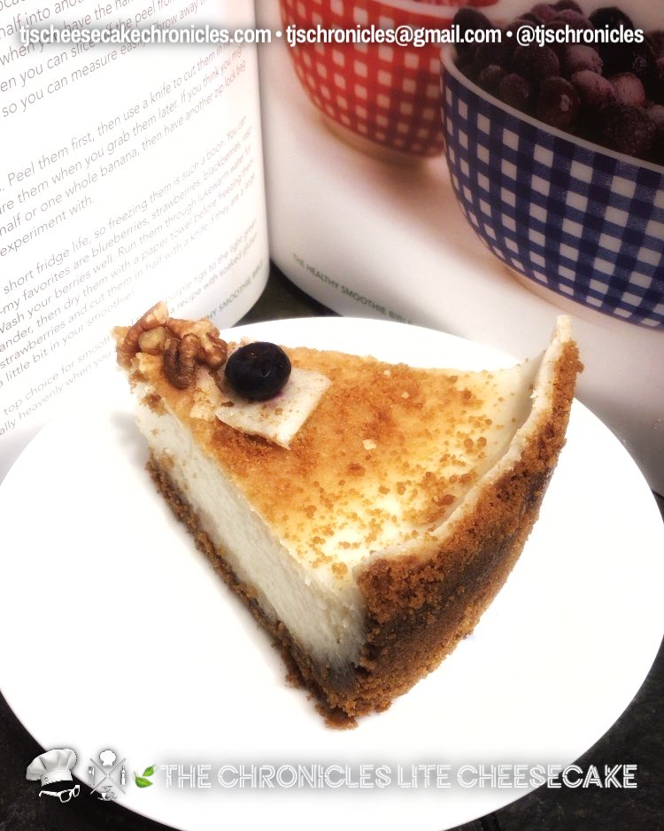 TJsChronicles's tweet photo. The Chronicles Lite Cheesecake🍃is the first Vegan cheesecake in the Chronicles lineup and features a full surround biscotti crust with optional toppings of fruit and pecans.
#GoodEats #ItsAGoodThing #Biscotti #Vegan #VeganCheesecake #Cheesecake #Dessert #TJsChronicles https://t.co/KWqYruN24p