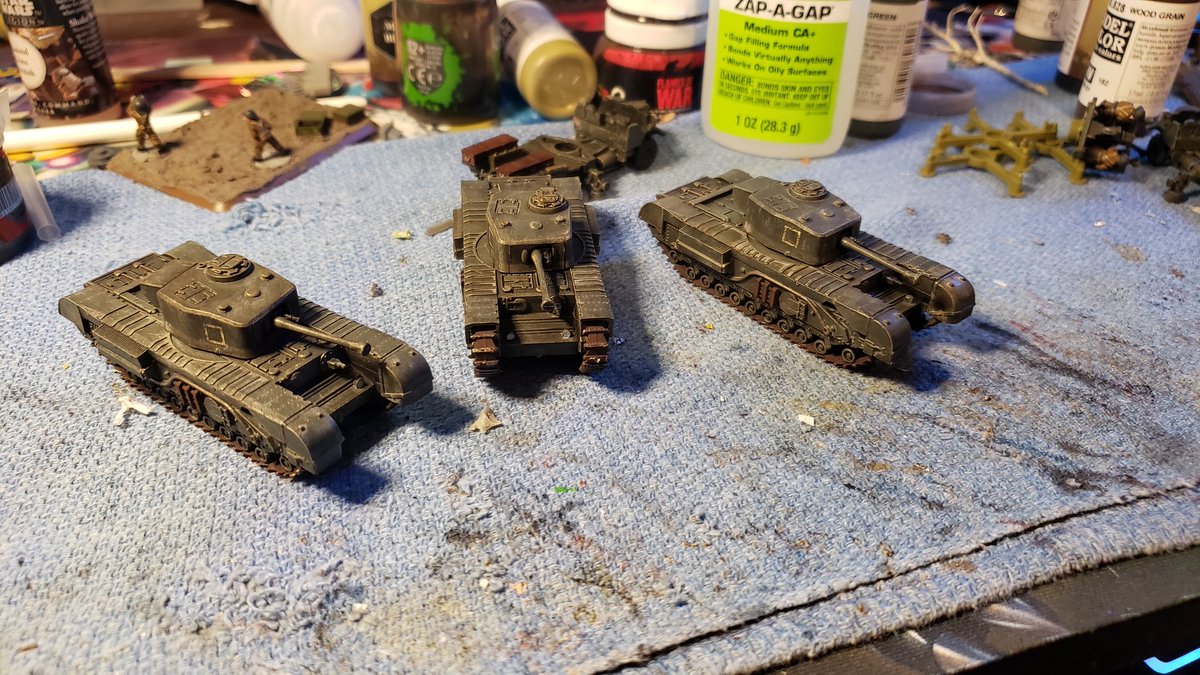 DG357x's tweet photo. Churchills ready for battle! @Flames_Of_War #flamesofwar #boardgames #boardgaming #tabletopgaming #miniatures #miniaturebuilder #wargaming #wargamer #ww2 #ww2miniatures #battlefrontminiatures #churchilltank #vallejo #thearmypainter #modelbuilding #modelbuilder https://t.co/q76JSkxb5P