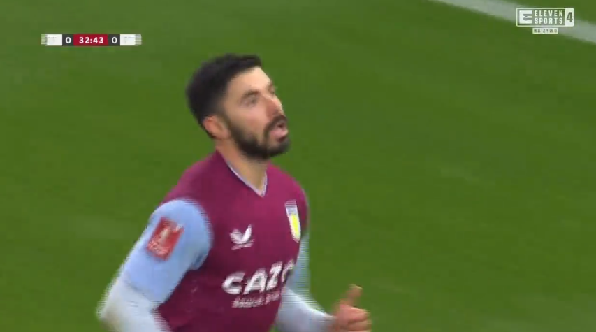 foet247europa's tweet photo. League Two Stevenage produced an incredible late comeback to beat Premier League Aston Villa 2-1 at Villa Park and reach the FA Cup fourth round. #AVLSTE #FACup https://t.co/sseuCPK1L2