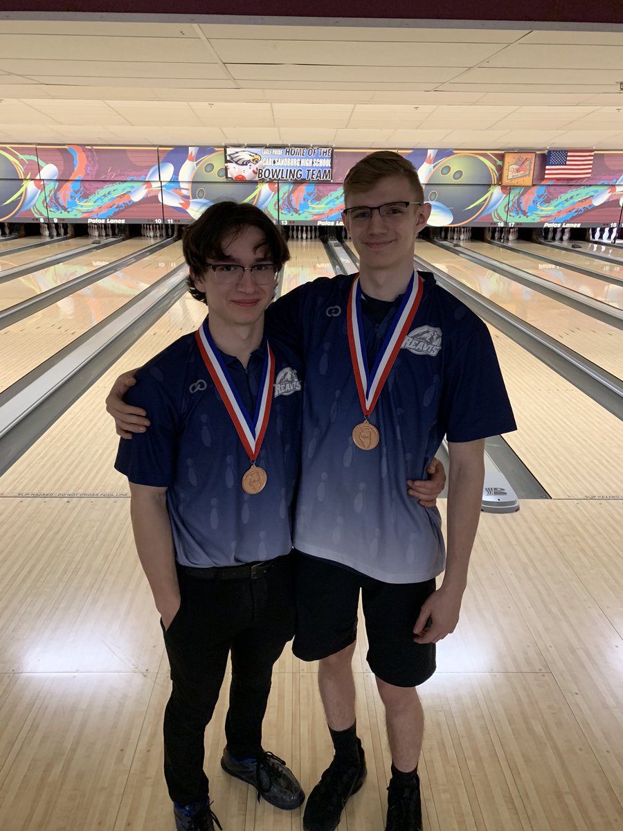 Reavis Boys Bowling tweet media