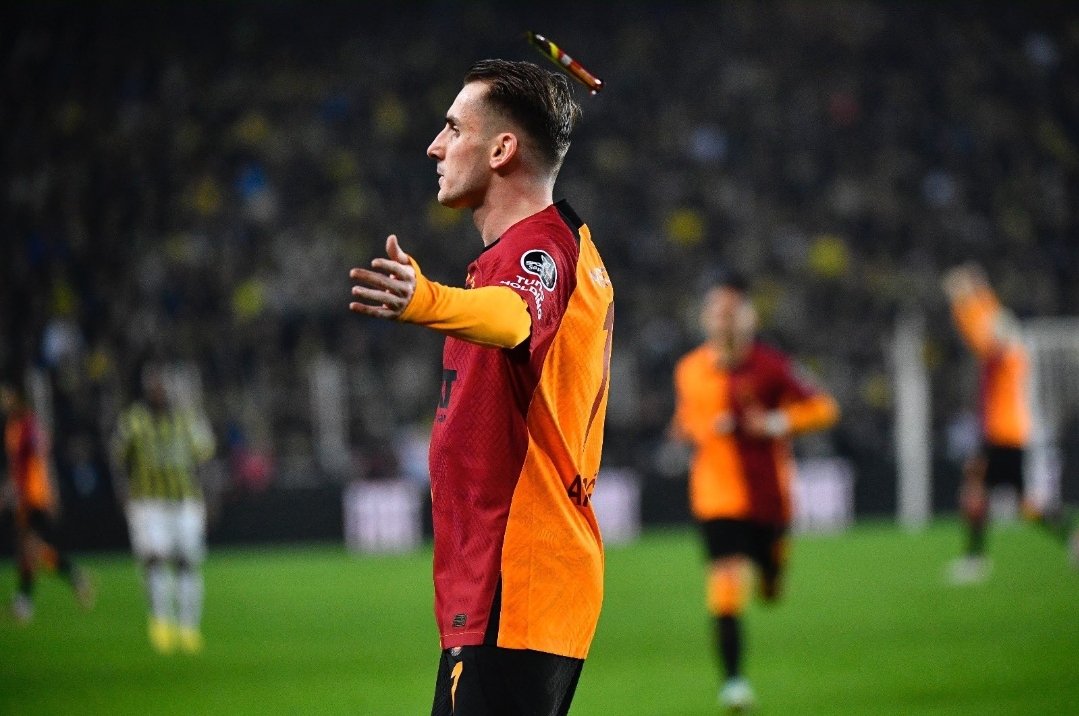 Yoksa siz <a href="/Ulker/">Ülker</a> çikolatalalı gofret sevmiyor musunuz <a href="/Fenerbahce/">Fenerbahçe SK</a>