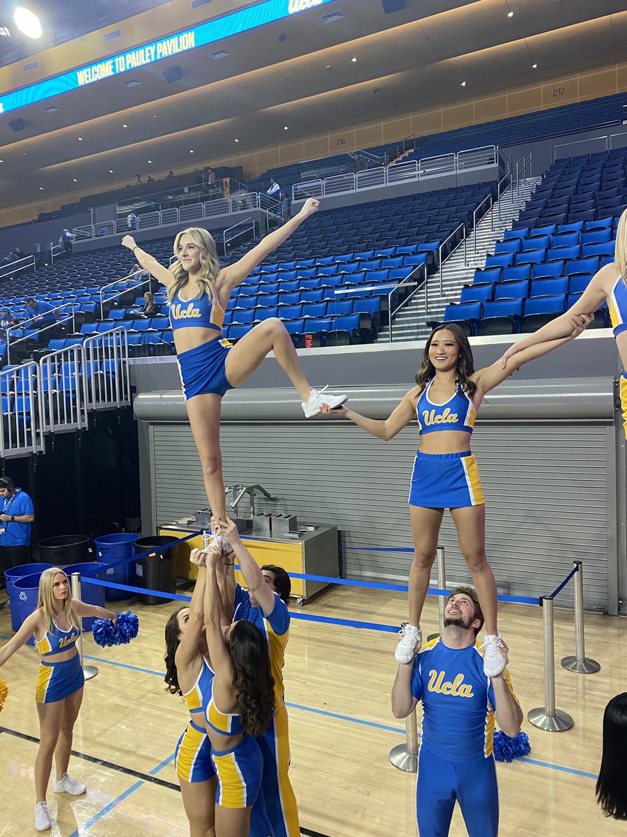 Just enjoying my Sunday <a href="/UCLA/">UCLA</a> with my daughter and her basketball team. Special visit w/ former student, UCLA cheerleader, Amelia! Coyote, Panther now Bruin! <a href="/UCLAAthletics/">UCLA Athletics</a> <a href="/UCLAWBB/">UCLA Women's Basketball</a> <a href="/ConejoValleyUSD/">Conejo Valley USD</a> <a href="/NPHSAthletic/">NPHS Athletics</a> <a href="/NewburyParkHS/">Newbury Park HS</a> <a href="/Sycamore_Canyon/">Sycamore Canyon School</a>