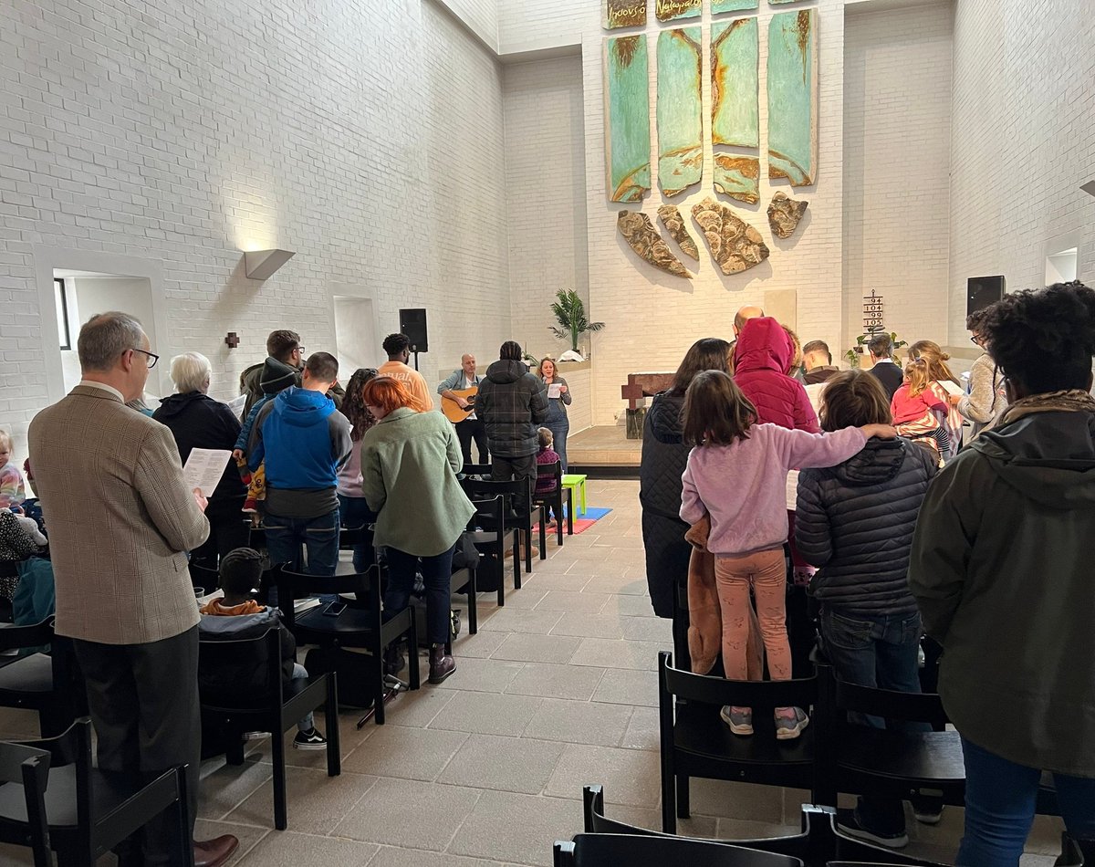 We are blessed to be part of the <a href="/CoMissionLDN/">Co-Mission</a> network and today was #CoMissionSunday! 

We were joined by Paul Dawson who preached a lovely sermon on Revelation 22! 

‘The Lord God will give them light. And they will reign for ever and ever.’ 🙏