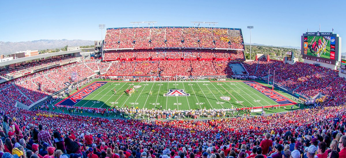 lj3of3's tweet photo. Want to accounce that @ArizonaFBall has offered me a chance to come and play this spring! Thank you guys! https://t.co/prUoBXY7QH