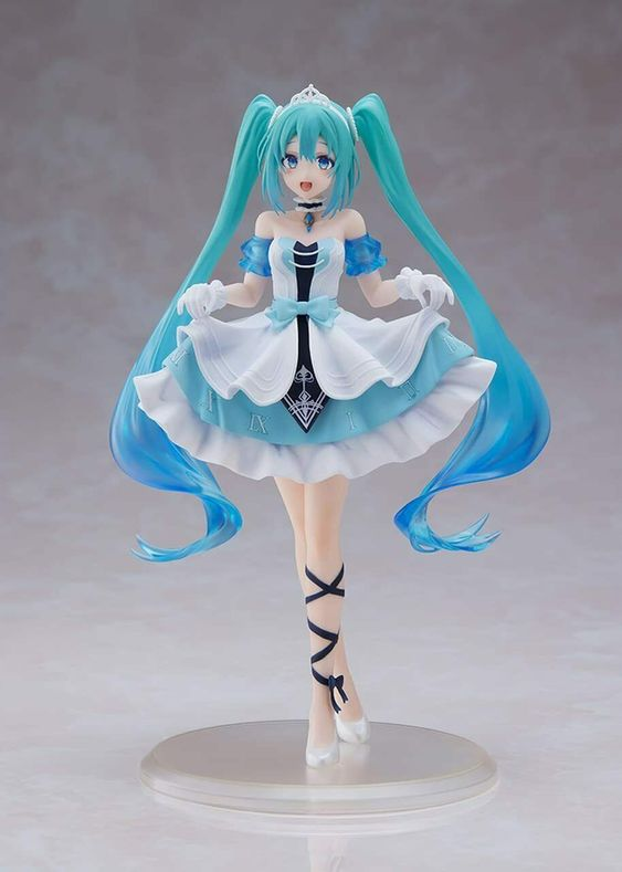 MikuEverywhere's tweet photo. [ #MikuMobParty Follow-up tweet + Poll ]

>> Mikudayo!!☆ : Miku is hesitating between outfits!! Miku has lots of pretty dresses, do you mind helping?? ☆ｏ(＞＜；)○ https://t.co/dkEkIR7PC7