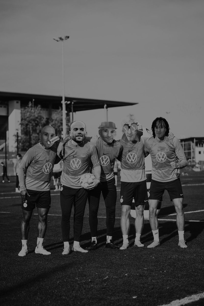 petaininho's tweet image. Nous y sommes…
Après notre défaite 2-4 contre le Penfica nous sommes éliminés de la compétition.😿
Nous aimerions remercier nos joueurs qui ont réussi à se hisser en quart de finale pour la 1ere saison du club !
Nous reviendrons plus fort à l’avenir 💚🤍