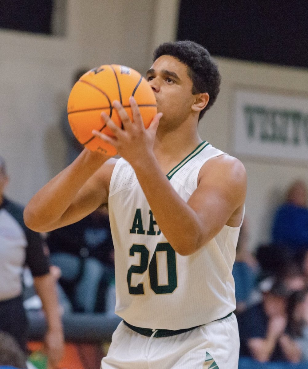 Aquinas Fightin' Irish Basketball (@aquinasmbb) on Twitter photo Huge props to our very own Malachi Gordon, who pulled off an amazing feat Saturday, notching 3.5 tackles for Team GA in the Border Bowl and then scoring 4 pts and grabbing 4 rbs for Aquinas a few hours later! Both led to victories! @AugBball @BrendanWJBF <a href="/NickWRDW/">Nick Proto</a> <a href="/CheneyAUG/">Will Cheney</a> Huge props to our very own Malachi Gordon, who pulled off an amazing feat Saturday, notching 3.5 tackles for Team GA in the Border Bowl and then scoring 4 pts and grabbing 4 rbs for Aquinas a few hours later! Both led to victories! @AugBball @BrendanWJBF <a href="/NickWRDW/">Nick Proto</a> <a href="/CheneyAUG/">Will Cheney</a>