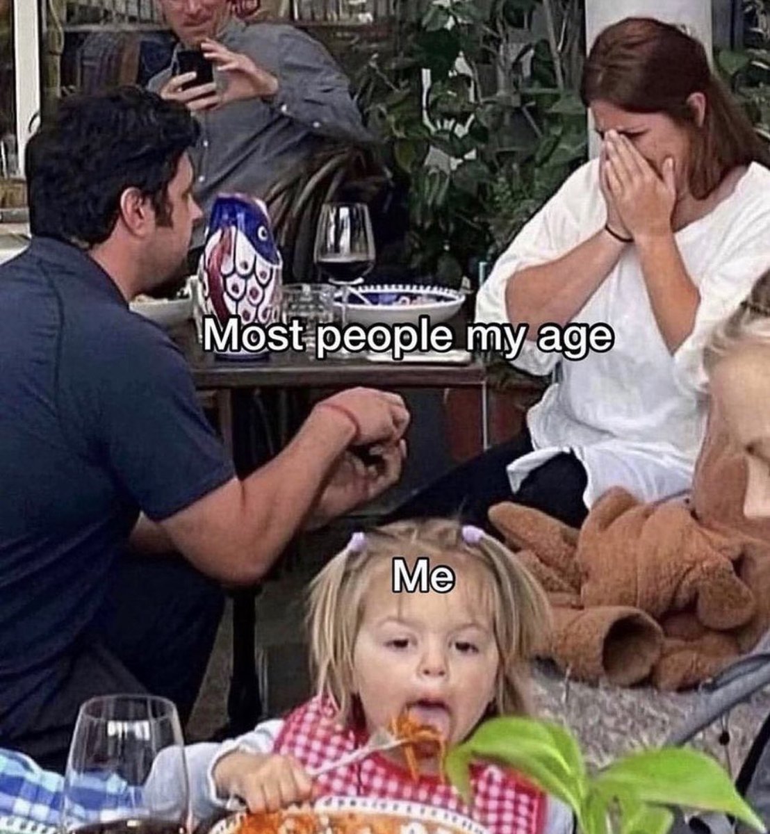 introvert tweet media