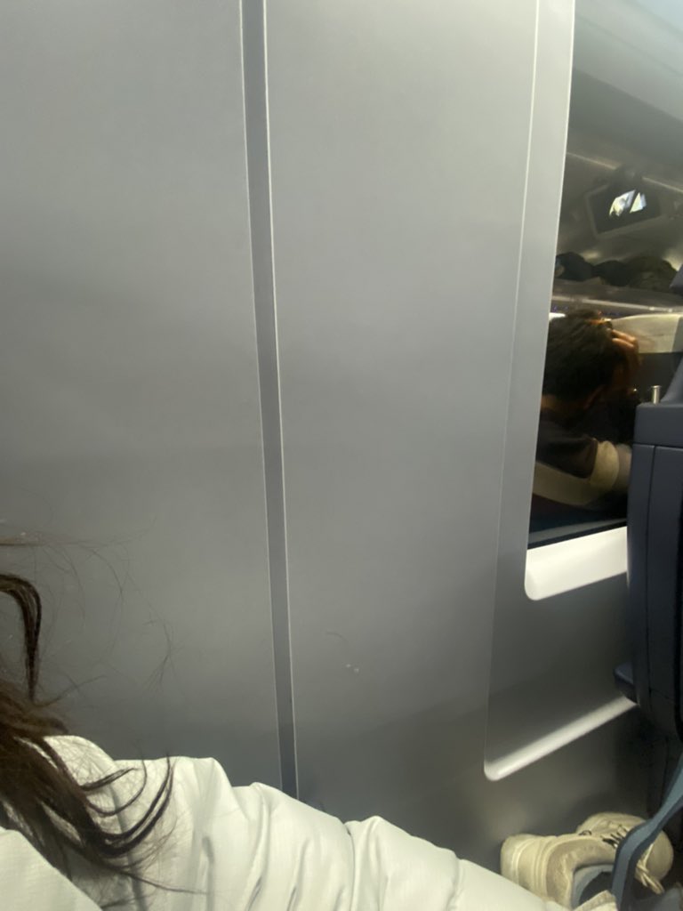 Cam kenarı diye sevinerek binmiştim🤣