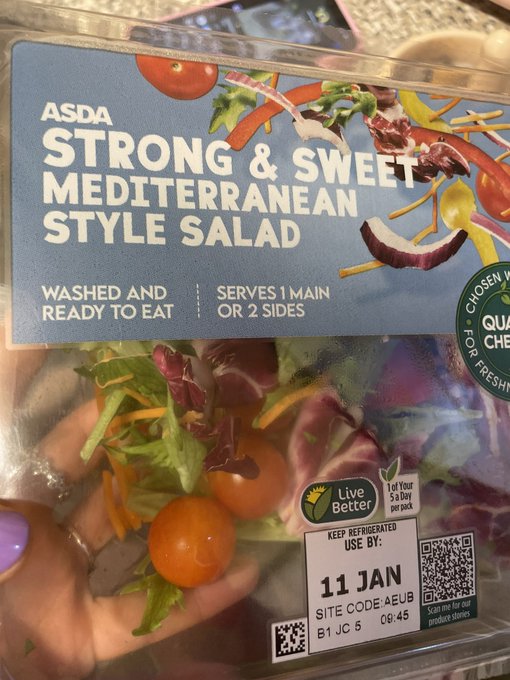 OMG just found a LIVE moth in my &ldquo;washed and ready to eat&rdquo; salad from @Asda @asdaserviceteam 🤢🤢🤢 never