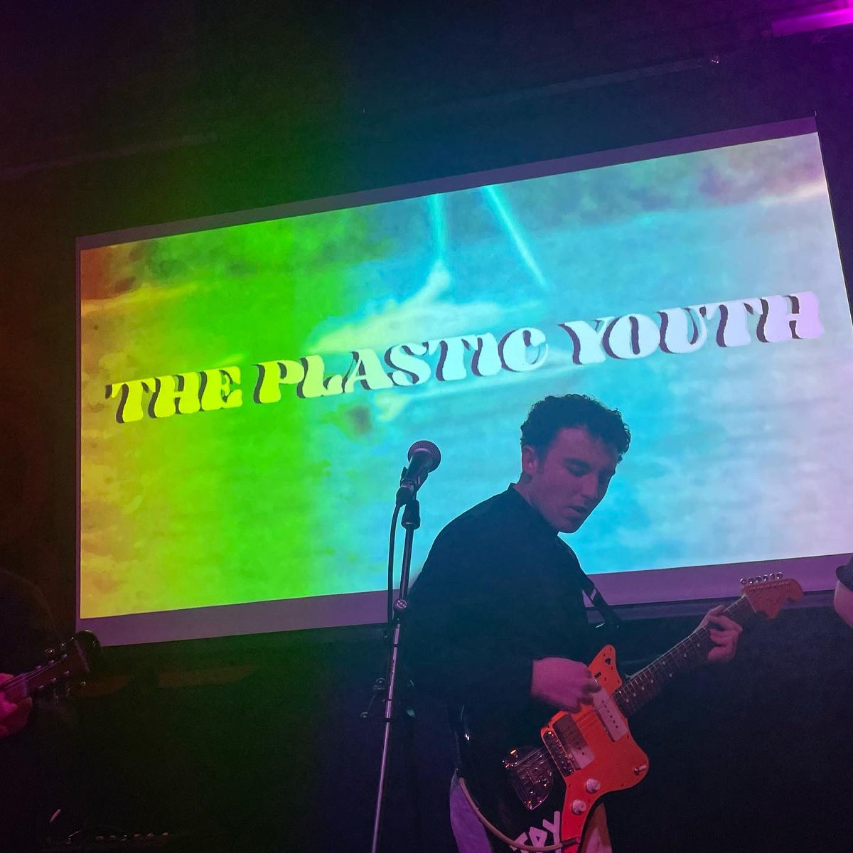 ThePlasticYouth's tweet photo. We make our debut London show this Tuesday at @ShacklewellArms as part of @EatYourOwnEars tips for 2023

We are so buzzing to play to all you Londoners and to show off our big tunes 

See yous there 👁️‍🗨️ https://t.co/F9ka9giydS