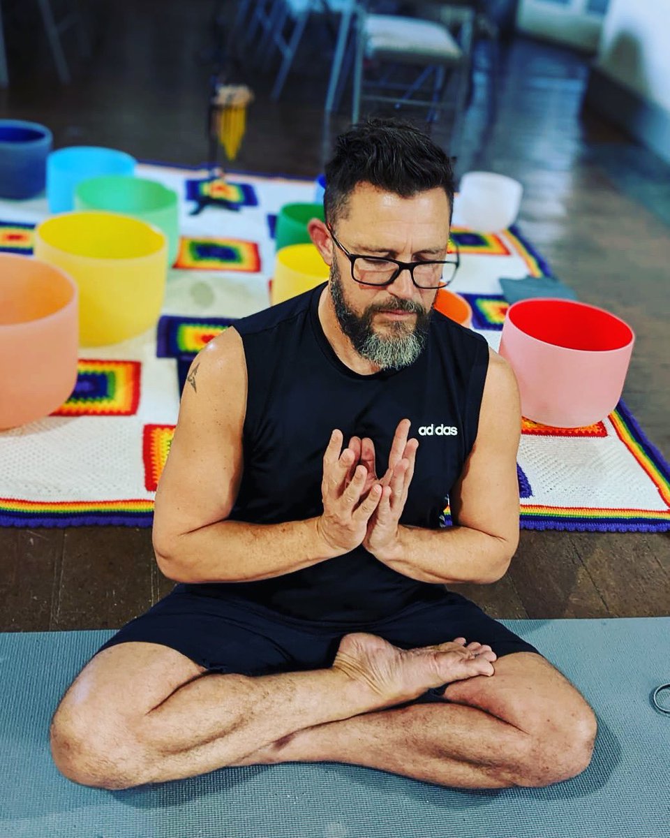 The Pickwick Inn & Oliver’s Restaurant tweet media