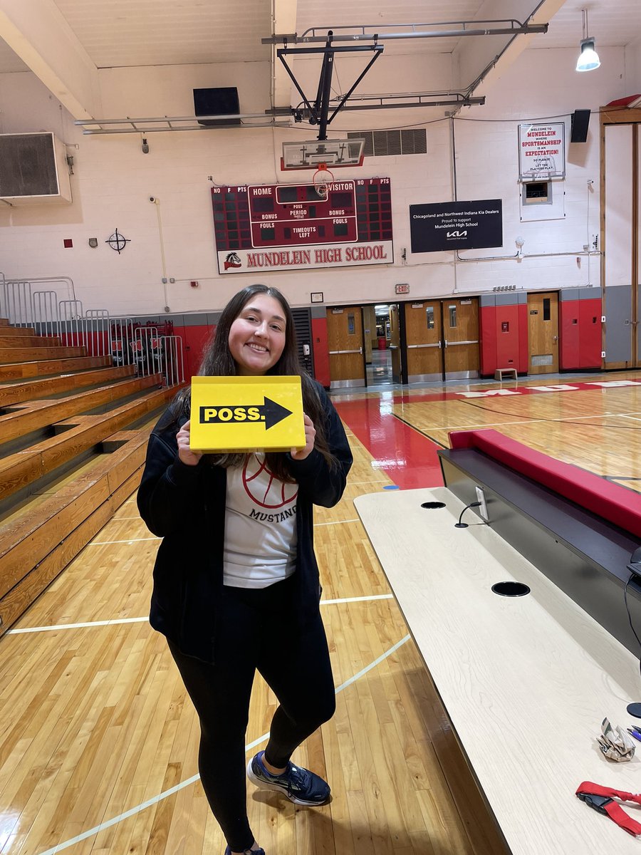 Enjoyed hosting our 8th grade feeder team today at MHS vs Lake Forest! Big thank you to <a href="/CaseyVyverman/">Casey Vyverman</a> , <a href="/Sophia8Zepeda/">Sophia Zepeda</a> , <a href="/noelledadian/">Noelle Dadian</a>, and Coach Wald for coming to help today too! It was great to see our 8th grade team! #mhsgirlsbball #ourfuture