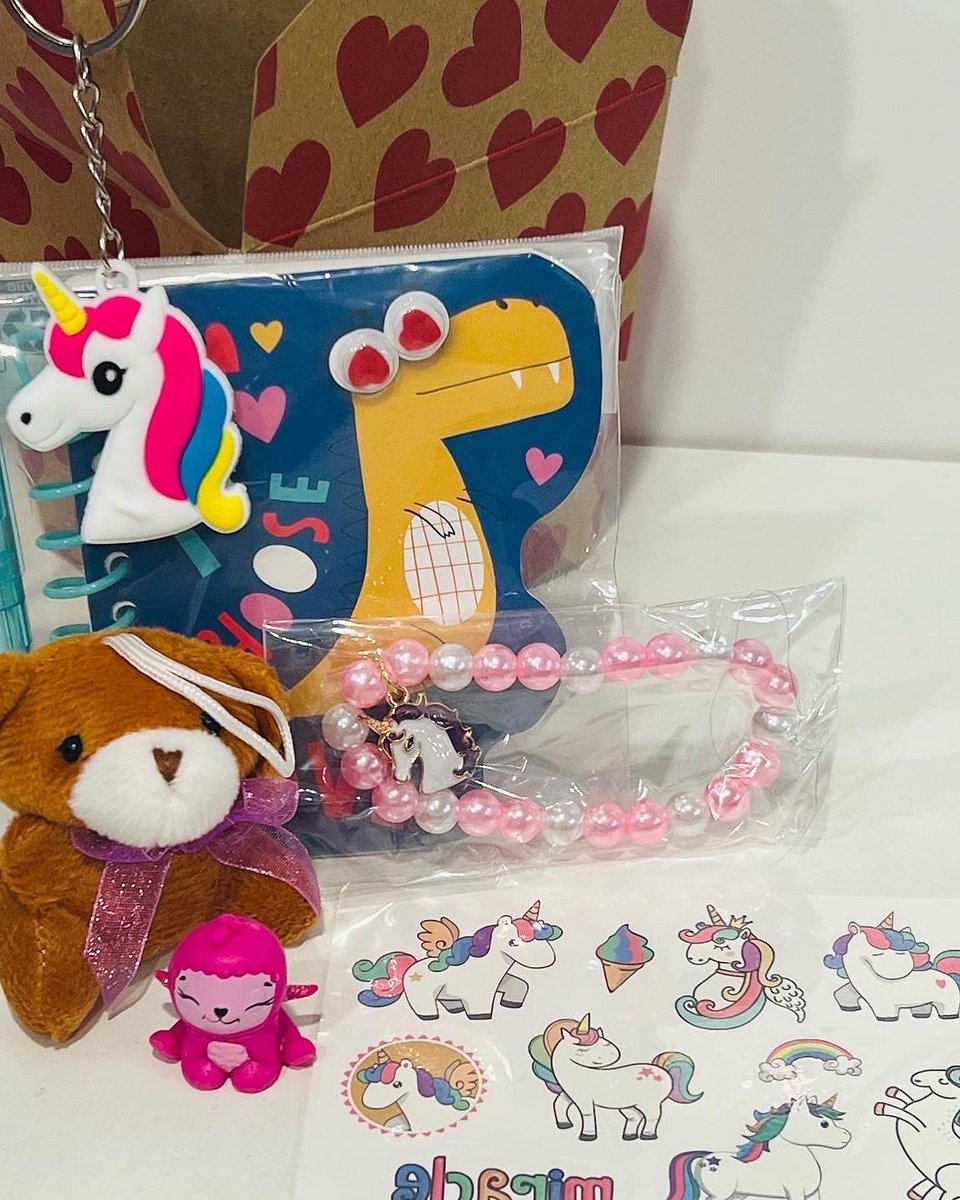 Rachi_Ann's tweet photo. Valentines Day is coming, get all your Valentines gifts at https://t.co/JsZWGqRwoH #valentines #valentinesday #giftsforgirls #giftideas #shopetsy #shopsmall #jandacreationsnv https://t.co/zRVgn0Z9ry