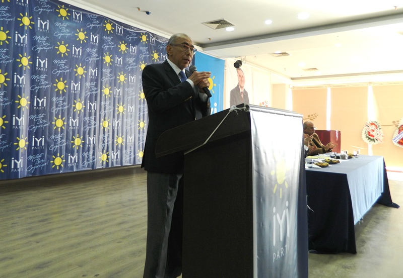 İYİ PARTİ ANTAKYA YENİDEN YUSUF DİKER'E EMANET
Detaylar Haber Sitemizde:⬇️⬇️⬇️
hatayyildizgazetesi.com/haber/iyi-part… <a href="/iyiparti/">İYİ Parti</a> <a href="/meral_aksener/">Meral Akşener</a> <a href="/cirkinoglu/">Şefik Çirkin</a> <a href="/YusufDi47099293/">Yusuf Diker</a> <a href="/servet_hali/">Servet Hali</a> <a href="/SerhatTABANCA/">Serhat TABANCA</a> <a href="/IyiAntakya/">İYİ PARTİ ANTAKYA KADIN POLiTİKALARI BAŞK.</a>