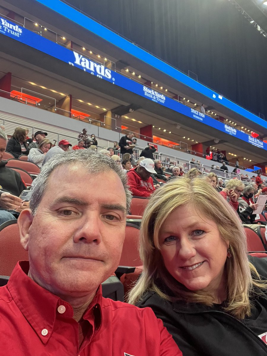 1964dlc's tweet photo. Go Cards. Beat Pitt. ♥️🏀@LouisvilleWBB #L1C4 #GoCards https://t.co/GeROnznLiQ