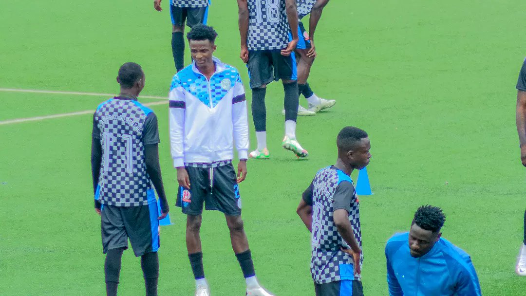 FlambeauFc's tweet photo. Away Draw in our Friendly game against Olympic STAR FC 
Olympic Star MUYINGA  2-2 Flambeau du Centre Fc https://t.co/5YMaRgKupc