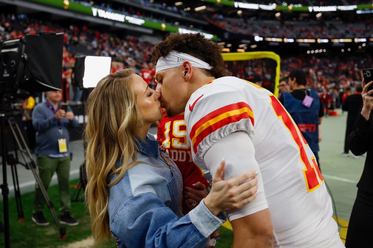 Brittany Mahomes tweet media