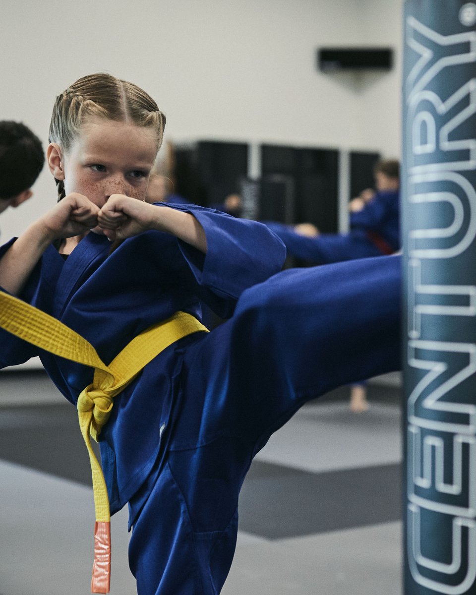 centuryma's tweet photo. Don't wait for it, work for it. 👊
.
.
.
.
#centurymartialarts #martialarts #workforit #fitness #gym #workout #martialartsmotivation #martialartsinspiration #fitnessmotivation #fitnessjourney #dontwaitforit https://t.co/qDY6WWLPMh