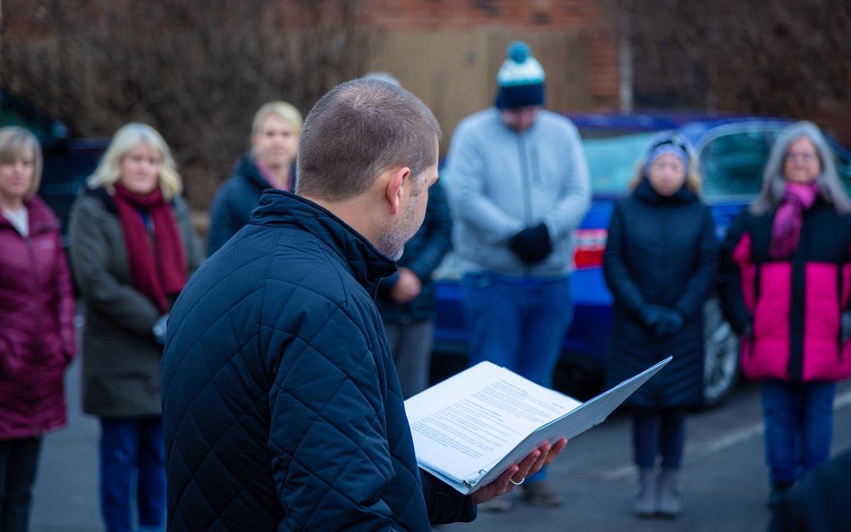 NorthShadeland's tweet image. Thank you to @CastletonUMC for hosting today’s prayer vigil in honor of Sean McNellye who was gunned down on New Year’s Eve at Lake Castleton Apartments.