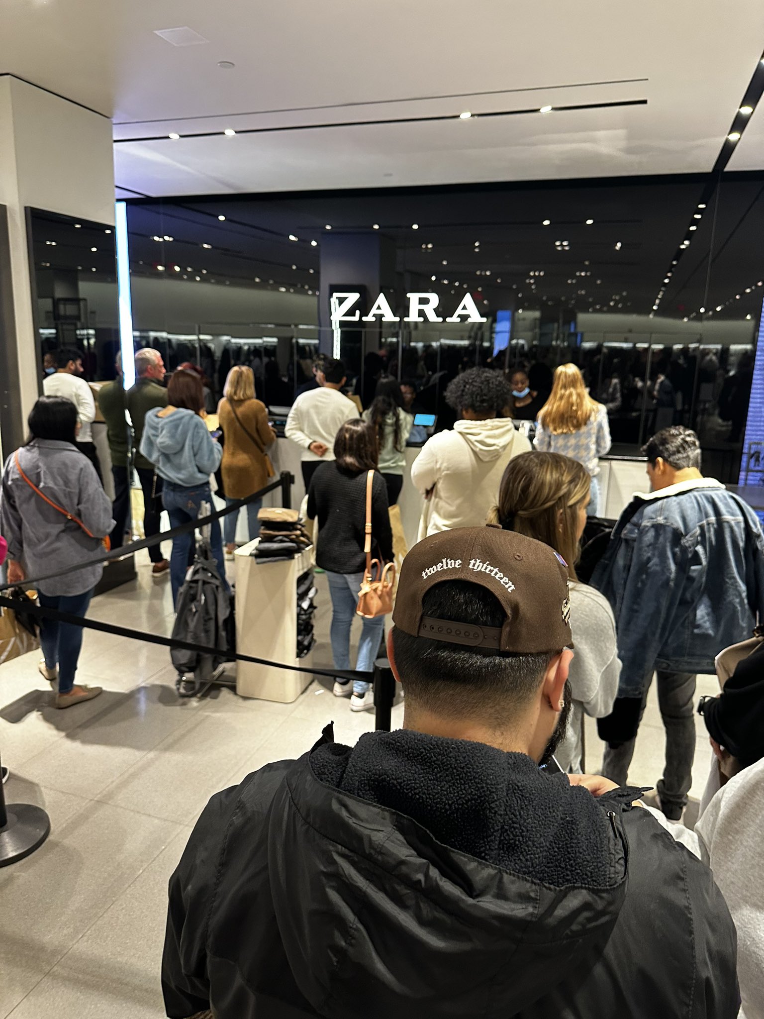 Zara Dar: Leaving Academia For Onlyfans - r9zpe3q