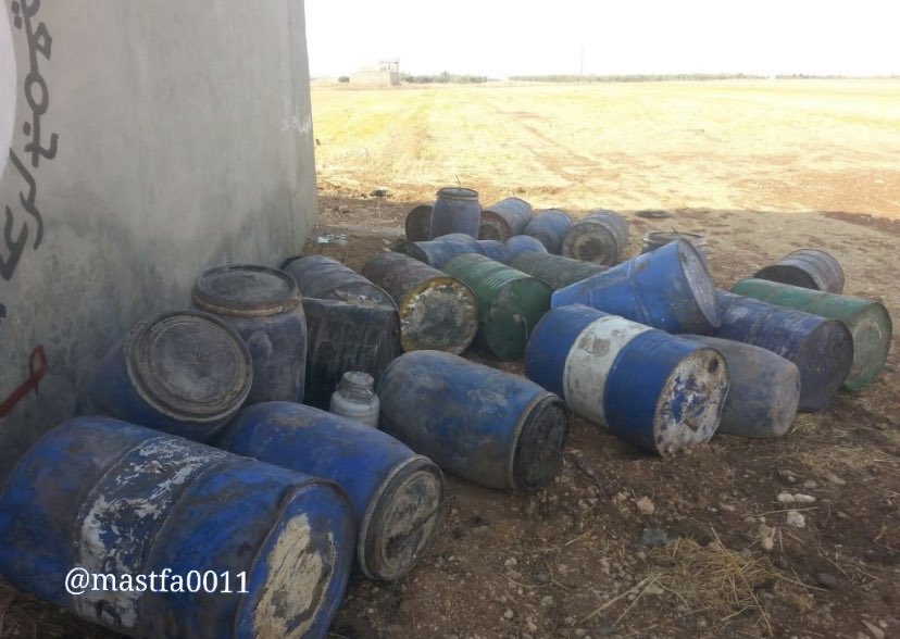 Hugo Kaaman (@hkaaman) on Twitter photo An IS up-armored SVBIED (heavy truck) disabled and disassembled by FSA 13th Division near Marea, N. Aleppo in early Sep. 2015. SVBIED main charge consisting of barrel IEDs & a core of at least two larger aerial munitions - h/t <a href="/AnalystMick/">Mick - ميك</a> An IS up-armored SVBIED (heavy truck) disabled and disassembled by FSA 13th Division near Marea, N. Aleppo in early Sep. 2015. SVBIED main charge consisting of barrel IEDs & a core of at least two larger aerial munitions - h/t <a href="/AnalystMick/">Mick - ميك</a>