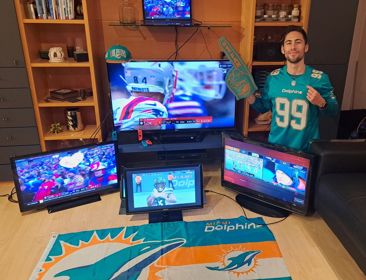 BastianmarcMarc's tweet photo. Let's go Dolphins, let's go! #finsup #ranNFL #ranNFLsuechtig @ransport @Icke41 https://t.co/qHa4193tCn