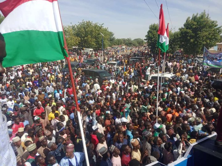 PdpUnderthirty's tweet photo. This is Baure LG.... All out to welcome @SenLadoDanmarke
Nd his campaign council for the purpose of Campaign. ATIKU/ LADO In Sha Allah. THANK YOU BAURE.... https://t.co/8dGP9hdtFq
