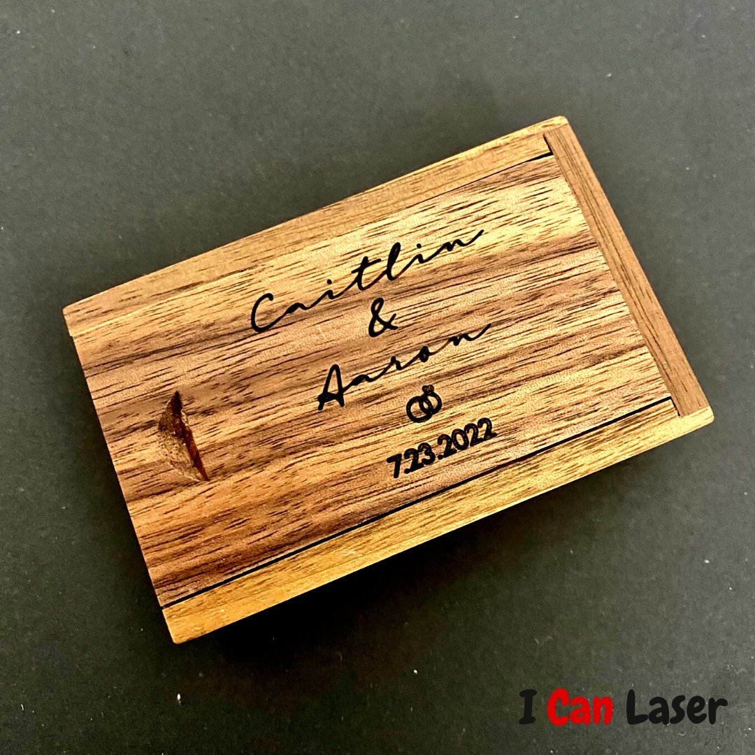 IcanLaser's tweet photo. Another gift for wedding. Small flashback box from their wedding photographer. https://t.co/iJUIKM7TKH