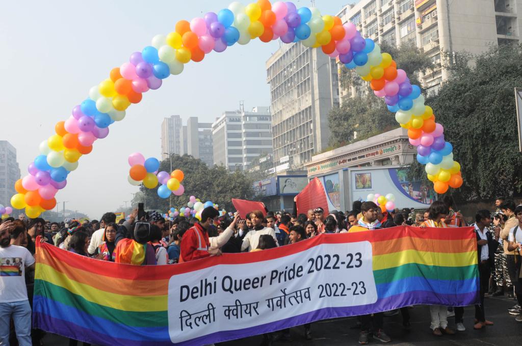 Louis Tomlinson 's lyrics “Only the brave” were spotted on signs at the Delhi Queer PRIDE 🌈on 8th January 2022 #DelhiPride