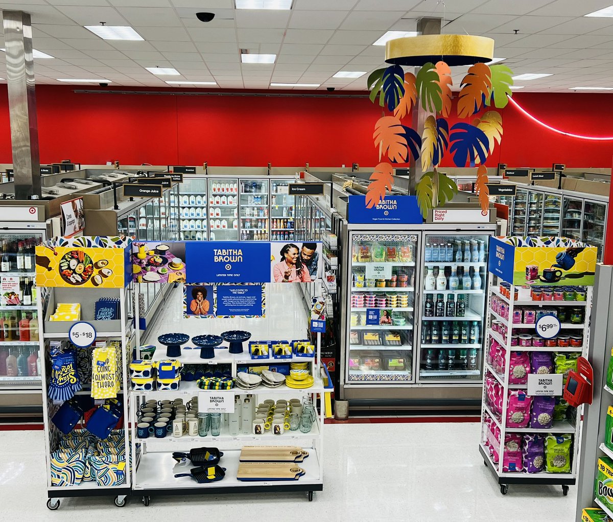 steph_herbert07's tweet photo. Tabitha Drop #3 💛💙 #t2224 #Vegan #Target #mcallenorthwest https://t.co/iSVBi8PwDO
