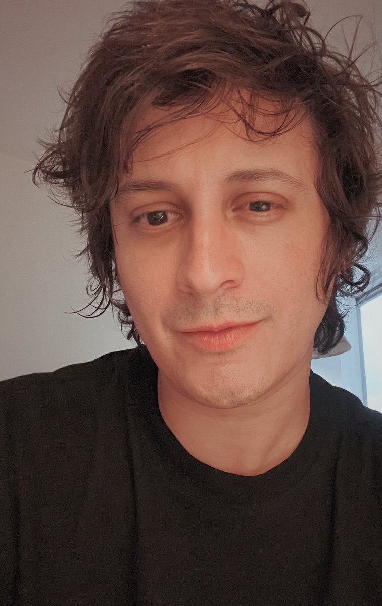 IamSiddhartha's tweet photo. Días de descanso, familia, amigos, reuniones, comer, salir a caminar… Qué placer de la vida es vivirla. https://t.co/UUGoM50sjh