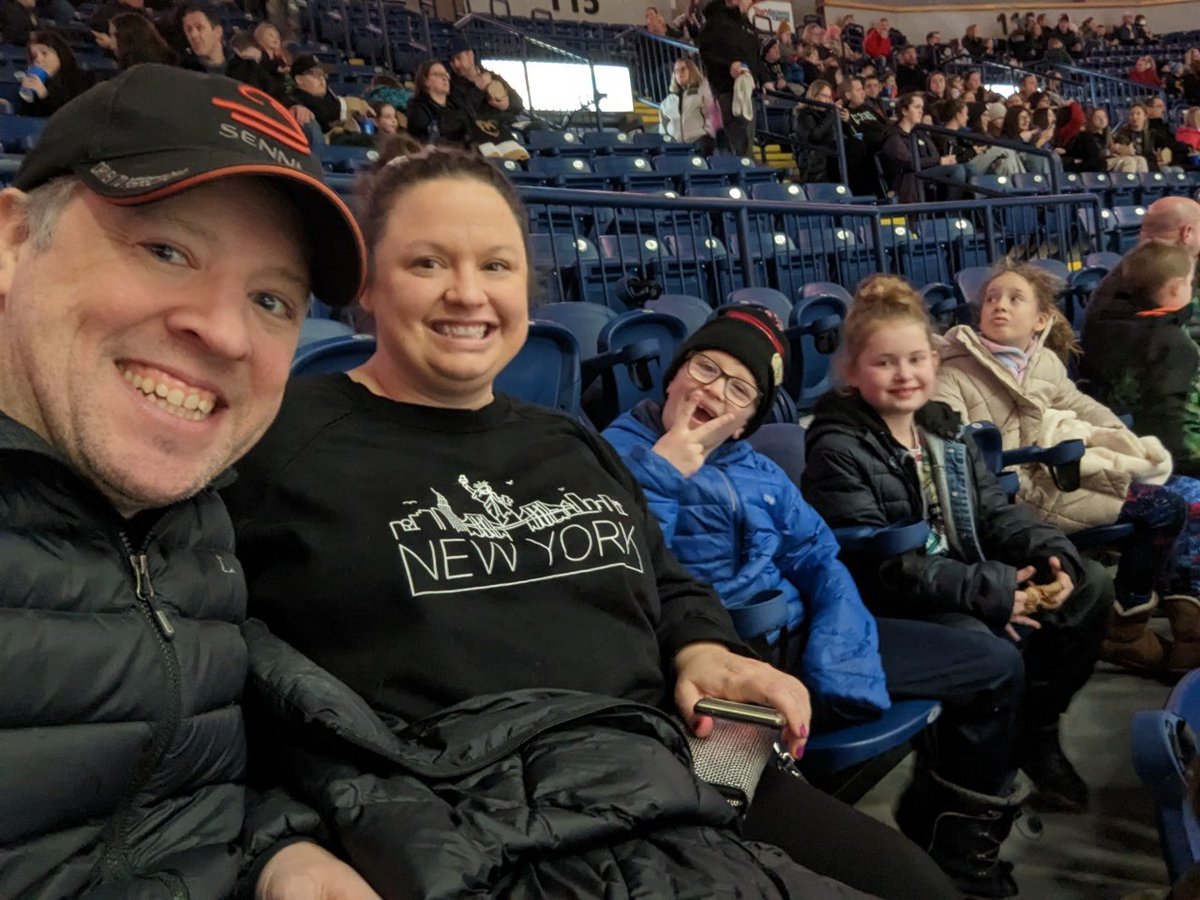 brucefrenchca's tweet photo. Can't wait for a great game with the family! Go Growlers! #STANDonGUARD https://t.co/2K1XNsRf2X