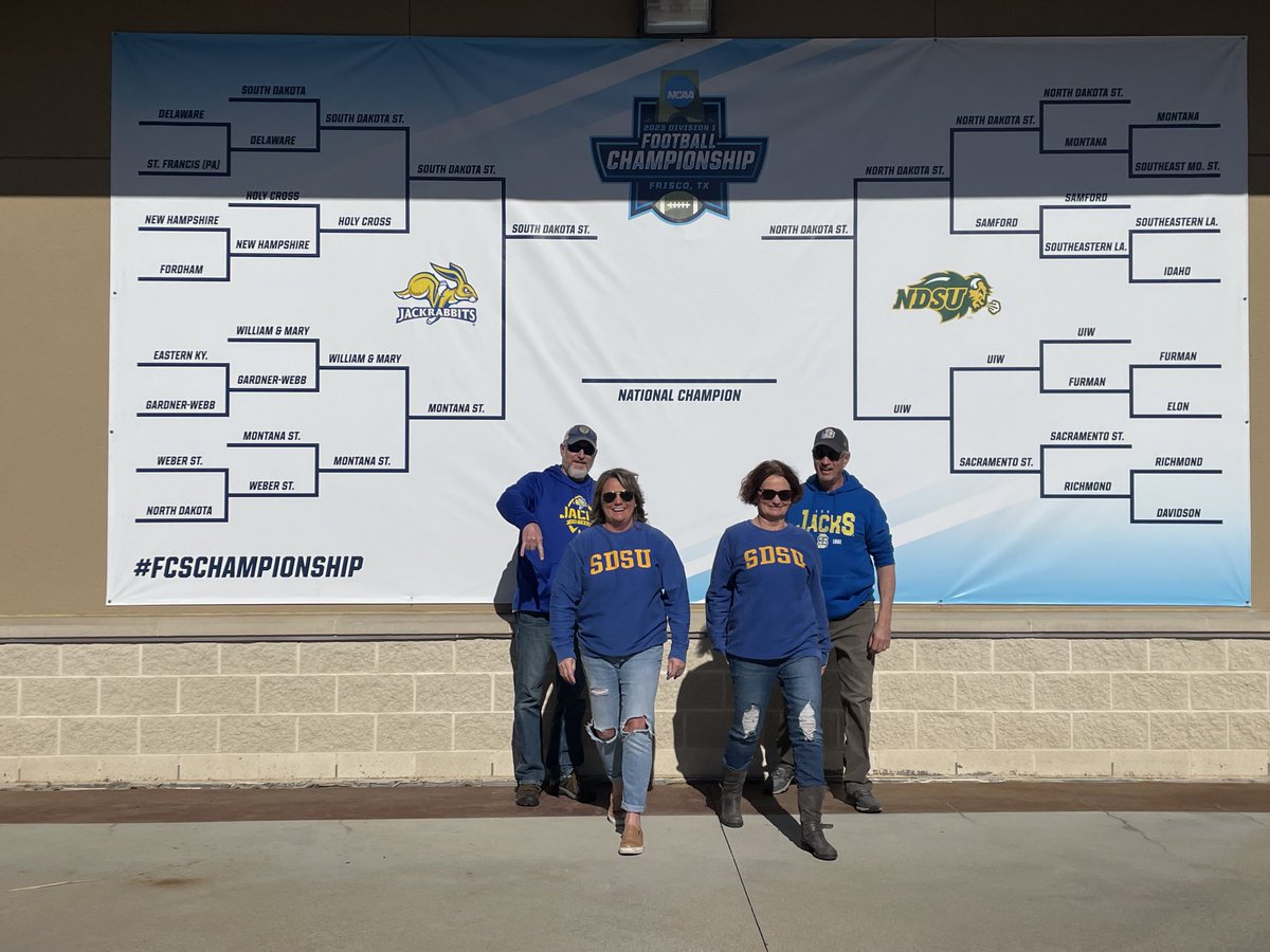 mcdanielcoach's tweet photo. Go Jacks! #fcsfootball https://t.co/i3rBx9HHpV