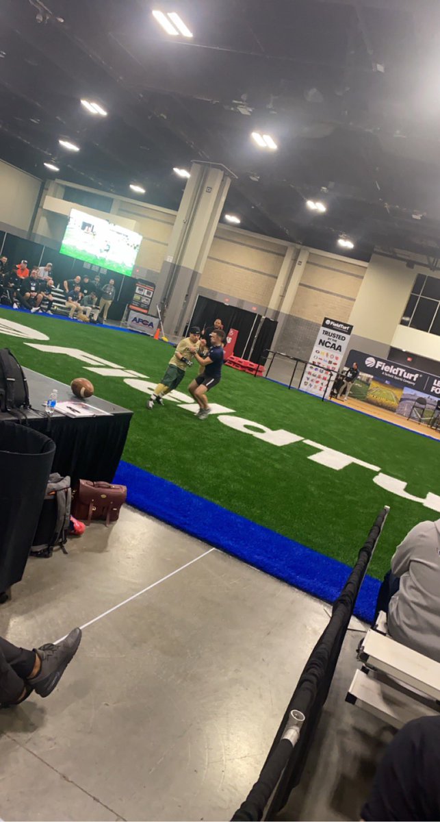 RecruitDHS1's tweet photo. What we need at home. Nice field turf. Hint hint lol https://t.co/ePWchwJunN