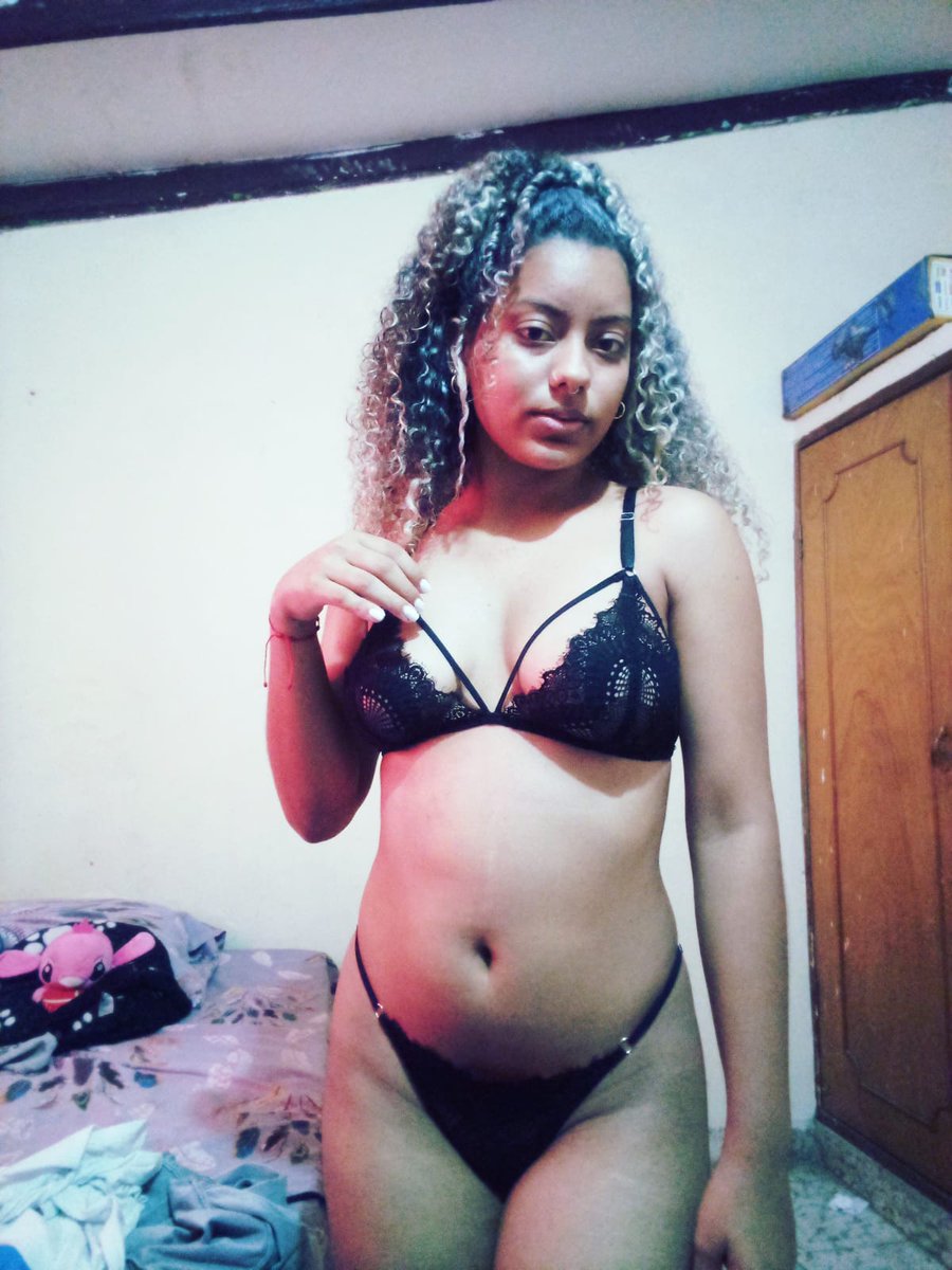 Fernandaprlo12's tweet photo. Si te da paz mental y te hace feliz mamaselo bien🤤 @Samantha19xxx  @Anniesexteen https://t.co/P3ECu4ykKJ
